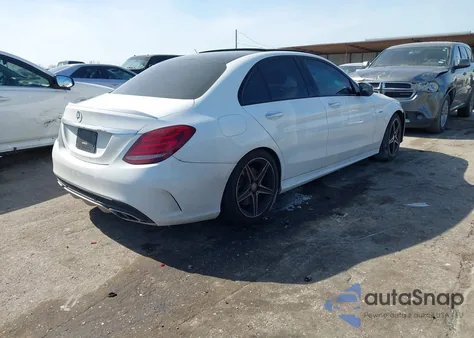 2016 Mercedes-Benz C 450 Amg 4Matic z USA, uszkodzony, nr VIN 55SWF6EB1GU126478